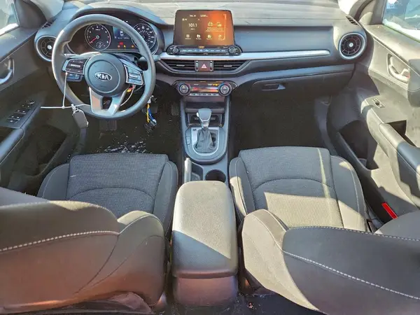 3KPF24AD7KE133684 2019 KIA FORTE - Image 8