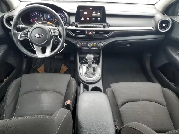 3KPF24AD7KE134723 2019 KIA FORTE - Image 8