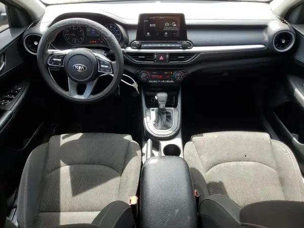 3KPF24AD7KE138223 2019 KIA FORTE - Image 8