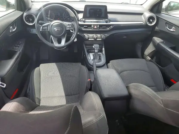 3KPF24AD7LE141916 2020 KIA FORTE - Image 8