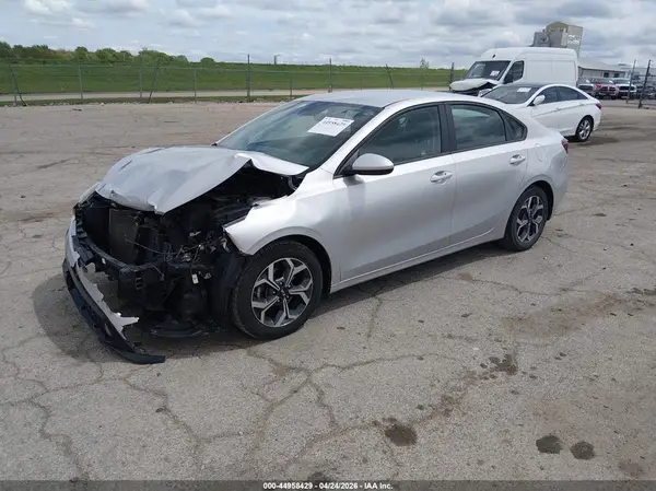 3KPF24AD7LE148137 2020 KIA FORTE - Image 2