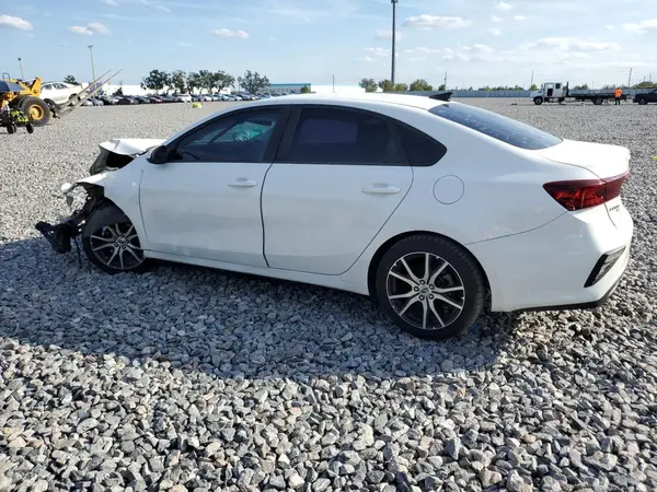 3KPF24AD7LE152723 2020 KIA FORTE - Image 2