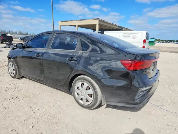 3KPF24AD7LE154598 2020 KIA FORTE - Image 2
