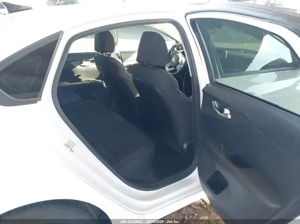3KPF24AD7LE155573 2020 KIA FORTE - Image 8