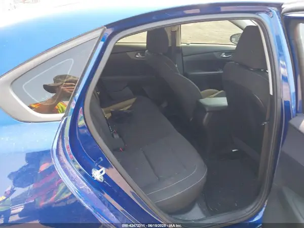 3KPF24AD7LE159932 2020 KIA FORTE - Image 8