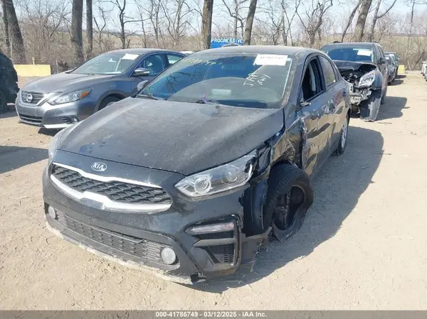 3KPF24AD7LE160160 2020 KIA FORTE - Image 2