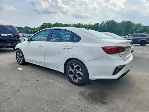 3KPF24AD7LE162989 2020 KIA FORTE - Image 2