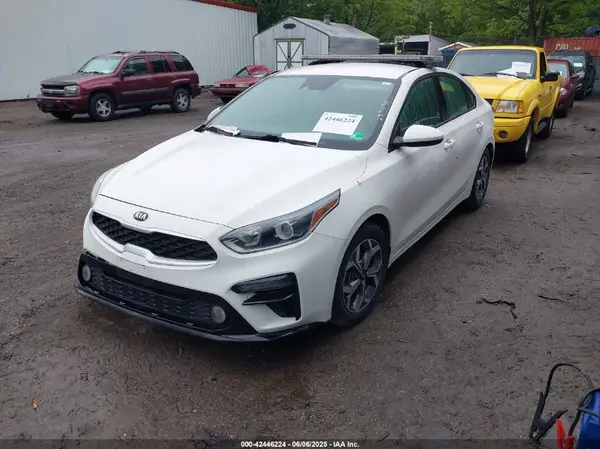 3KPF24AD7LE172261 2020 KIA FORTE - Image 2