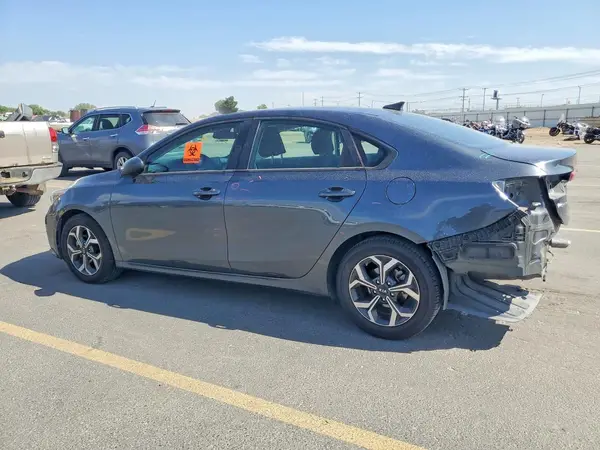 3KPF24AD7LE173183 2020 KIA FORTE - Image 2