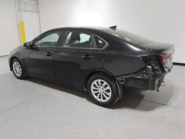 3KPF24AD7LE181283 2020 KIA FORTE - Image 2