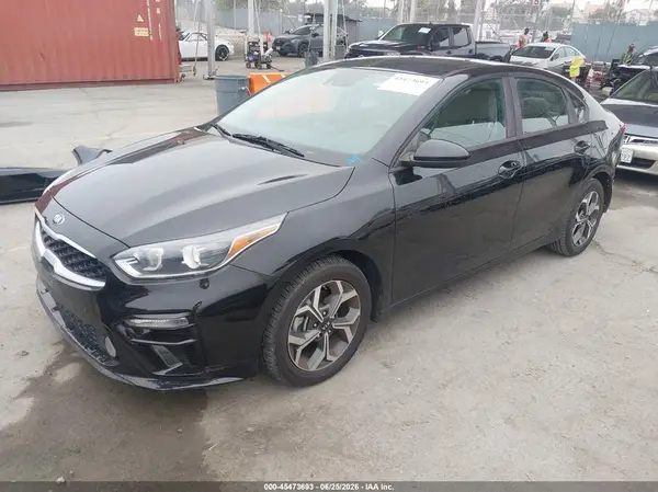 3KPF24AD7LE182868 2020 KIA FORTE - Image 2