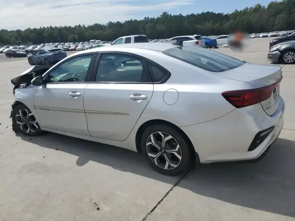 3KPF24AD7LE184684 2020 KIA FORTE - Image 2