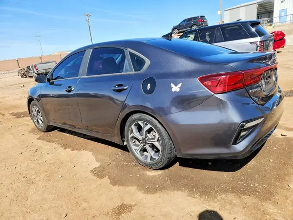 3KPF24AD7LE185446 2020 KIA FORTE - Image 2