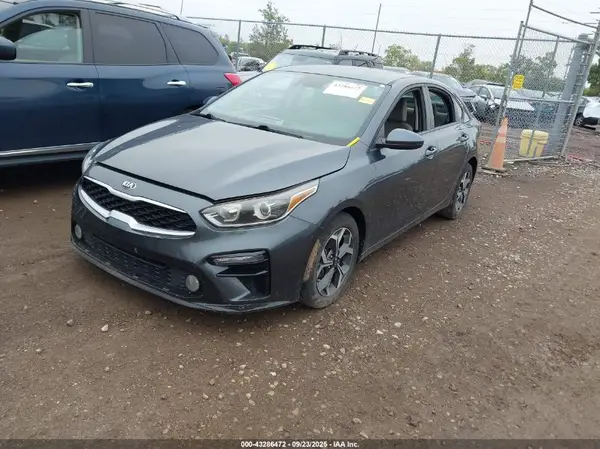 3KPF24AD7LE187343 2020 KIA FORTE - Image 2