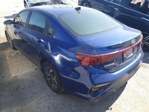 3KPF24AD7LE187987 2020 KIA FORTE - Image 2