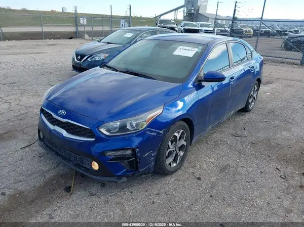 3KPF24AD7LE189934 2020 KIA FORTE - Image 2
