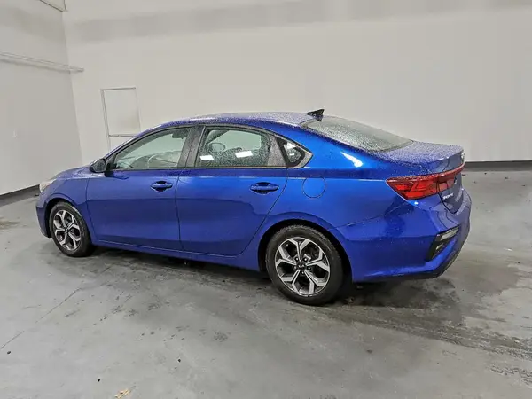 3KPF24AD7LE195698 2020 KIA FORTE - Image 2