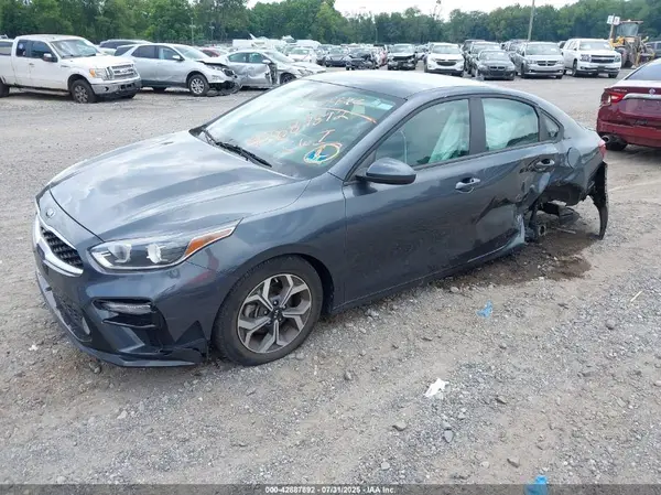 3KPF24AD7LE195913 2020 KIA FORTE - Image 2
