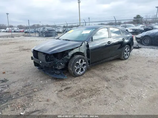 3KPF24AD7LE205405 2020 KIA FORTE - Image 2