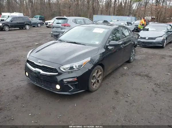 3KPF24AD7LE210636 2020 KIA FORTE - Image 2