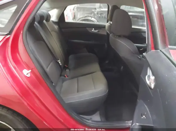 3KPF24AD7LE210846 2020 KIA FORTE - Image 8