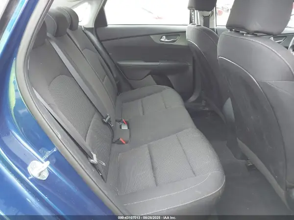 3KPF24AD7LE211642 2020 KIA FORTE - Image 8