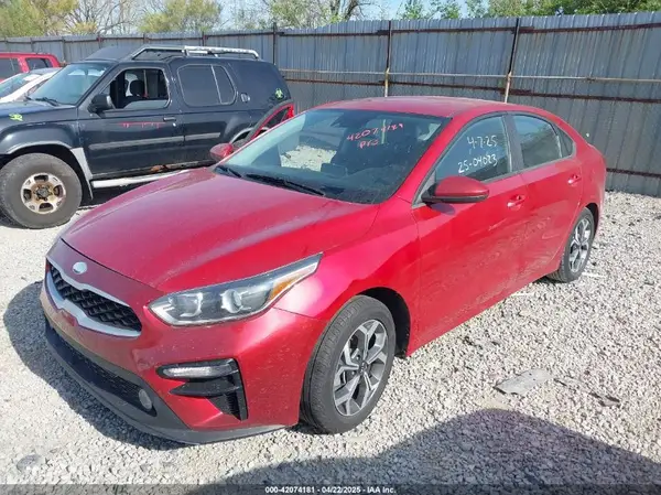 3KPF24AD7LE212337 2020 KIA FORTE - Image 2