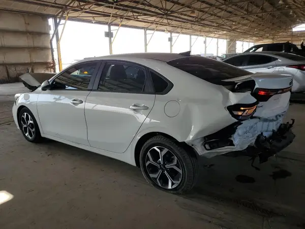 3KPF24AD7LE214217 2020 KIA FORTE - Image 2