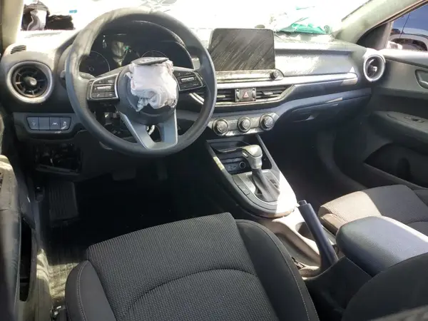 3KPF24AD7LE214315 2020 KIA FORTE - Image 8