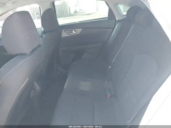 3KPF24AD7LE217229 2020 KIA FORTE - Image 8