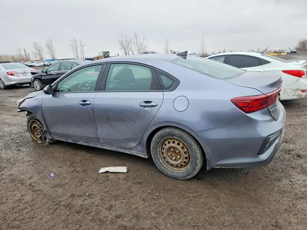 3KPF24AD7LE218218 2020 KIA FORTE - Image 2