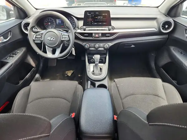 3KPF24AD7LE221314 2020 KIA FORTE - Image 8