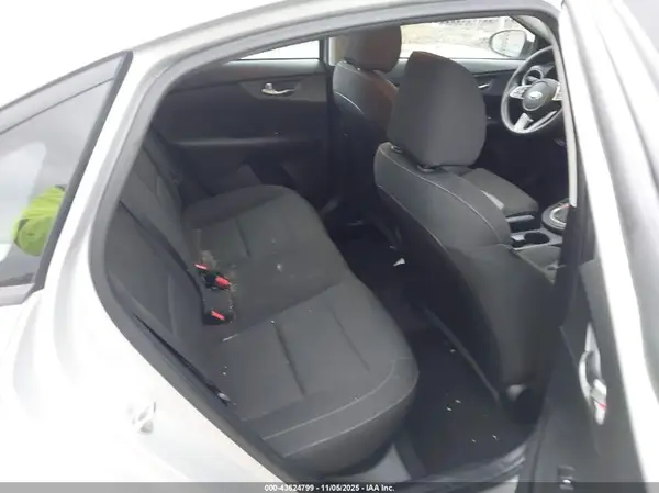 3KPF24AD7LE223984 2020 KIA FORTE - Image 8