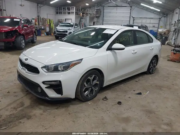 3KPF24AD7LE224861 2020 KIA FORTE - Image 2
