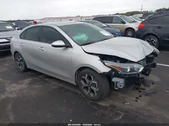 3KPF24AD7LE225475 2020 KIA FORTE