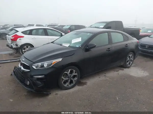 3KPF24AD7LE226836 2020 KIA FORTE - Image 2