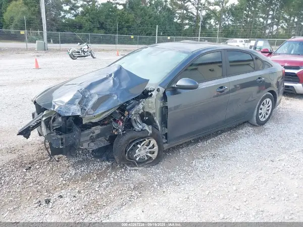 3KPF24AD7LE229753 2020 KIA FORTE - Image 2