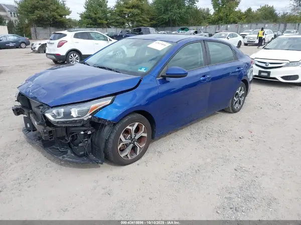 3KPF24AD7LE232362 2020 KIA FORTE - Image 2