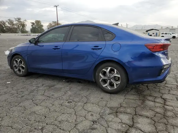 3KPF24AD7LE233043 2020 KIA FORTE - Image 2