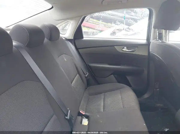 3KPF24AD7LE236038 2020 KIA FORTE - Image 8