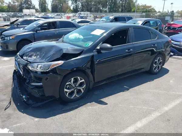 3KPF24AD7LE236296 2020 KIA FORTE - Image 2