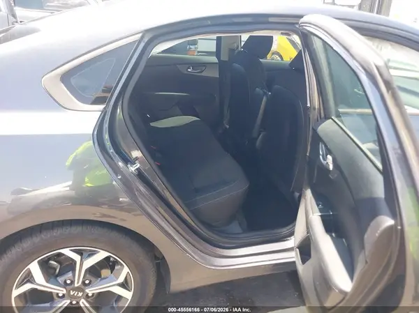 3KPF24AD7LE237545 2020 KIA FORTE - Image 8