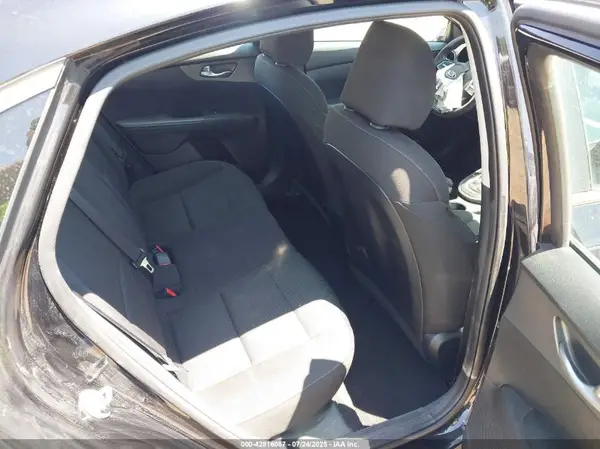 3KPF24AD7LE241417 2020 KIA FORTE - Image 8