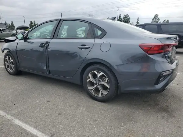 3KPF24AD7LE242020 2020 KIA FORTE - Image 2