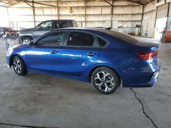 3KPF24AD7LE243877 2020 KIA FORTE - Image 2