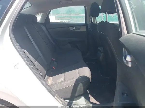 3KPF24AD7LE249145 2020 KIA FORTE - Image 8