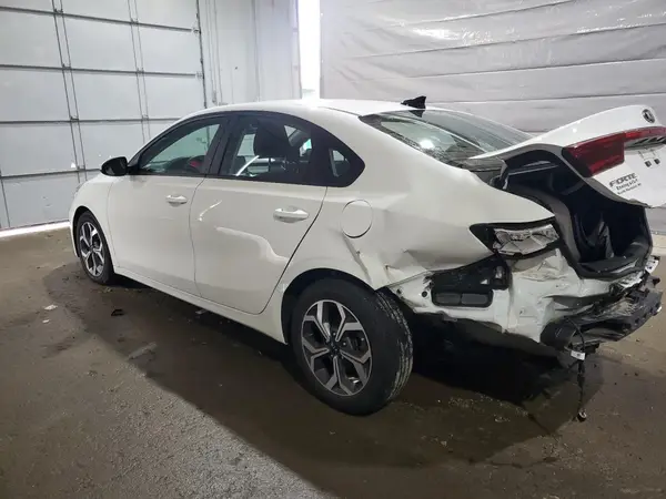 3KPF24AD7LE253468 2020 KIA FORTE - Image 2