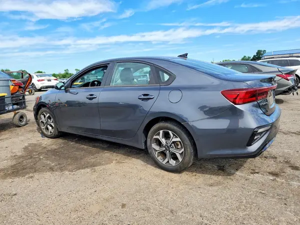 3KPF24AD7LE255057 2020 KIA FORTE - Image 2