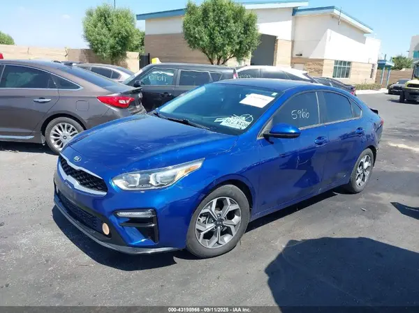 3KPF24AD7LE259349 2020 KIA FORTE - Image 2