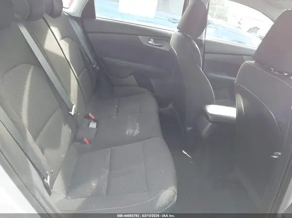 3KPF24AD7LE259383 2020 KIA FORTE - Image 8